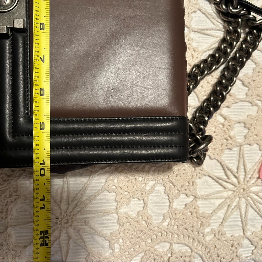 Luxury Two-Tone Leather Shoulder Bag aged hardware - Picture 10 of 11